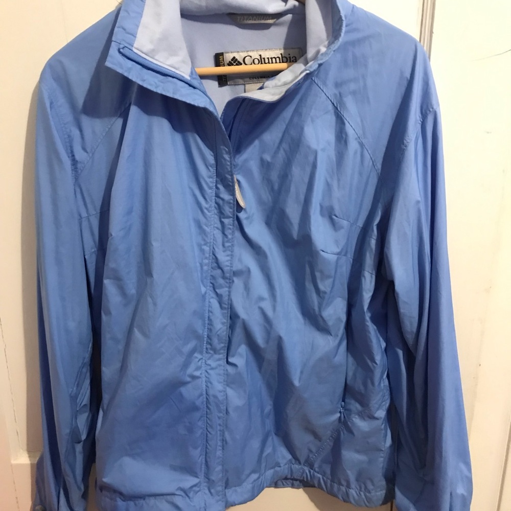 Columbia Zip up